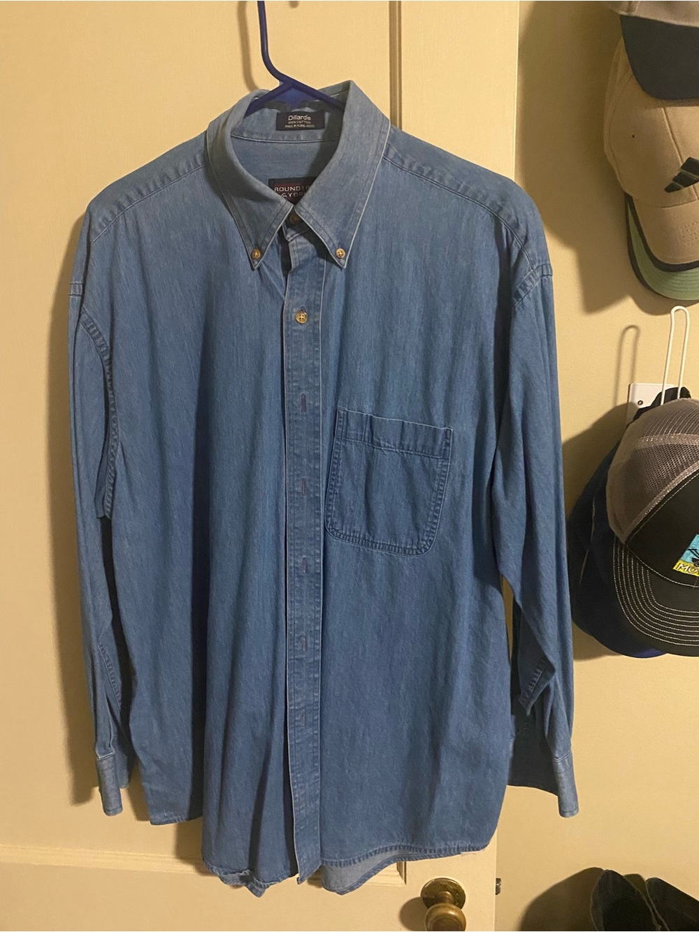 Roundtree & Yorke men’s Denim Shirt 16.5/34